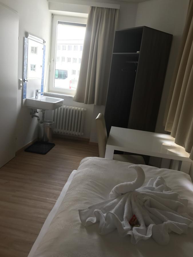 Montagehotel Bed & Steel Линц Экстерьер фото